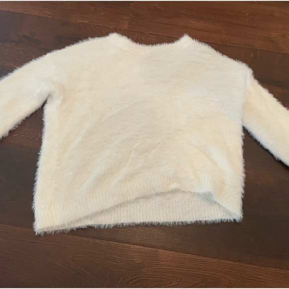 Sweater - Picture 2 of 2